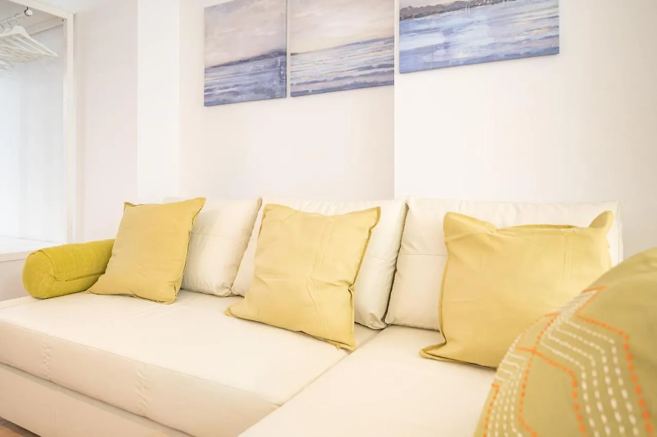 Dona Elvira Malasana Malaga Apartment